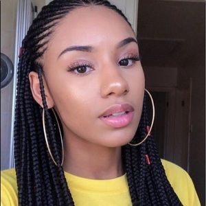 Meet your Posher, Miriam